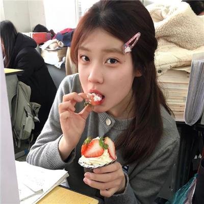 鲁卜哈利沙漠：非洲的女人